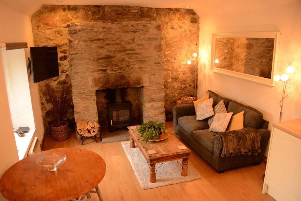 The Cottage Gairlochy Spean Bridge Dış mekan fotoğraf