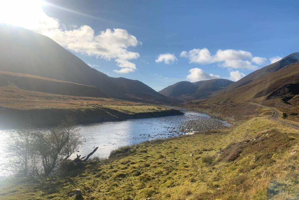 The Cottage Gairlochy Spean Bridge Dış mekan fotoğraf